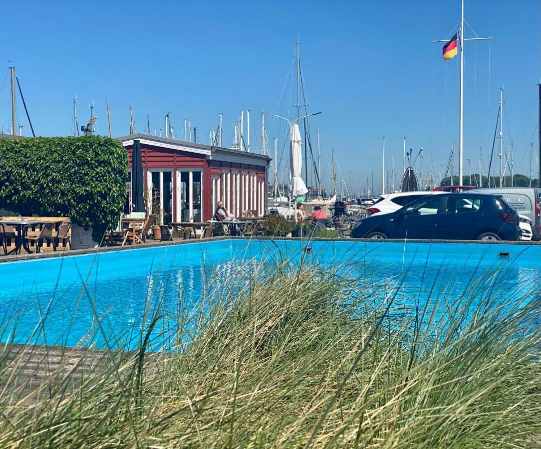 Hotel Hausboot mit Traumlage in Travemünde Lubeca Exterior foto