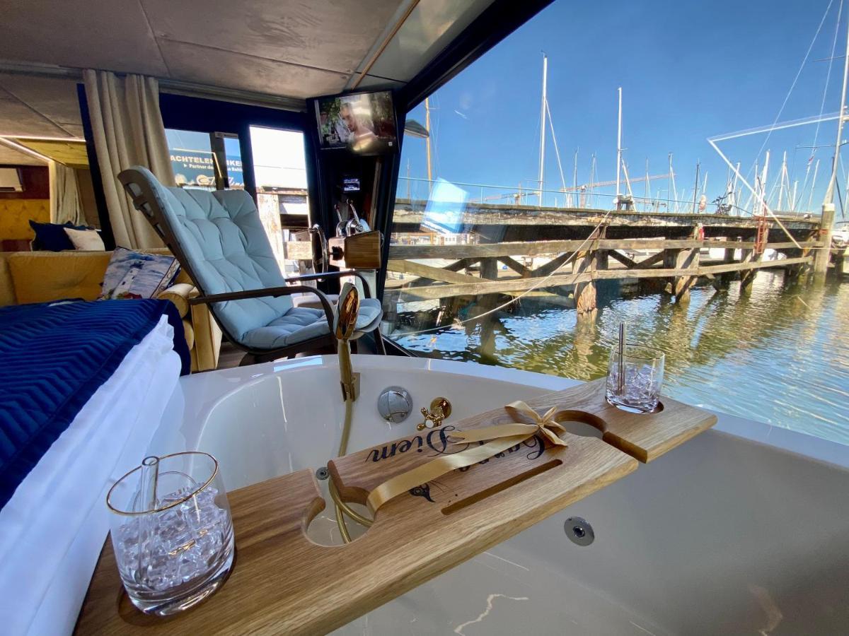 Hotel Hausboot mit Traumlage in Travemünde Lubeca Exterior foto